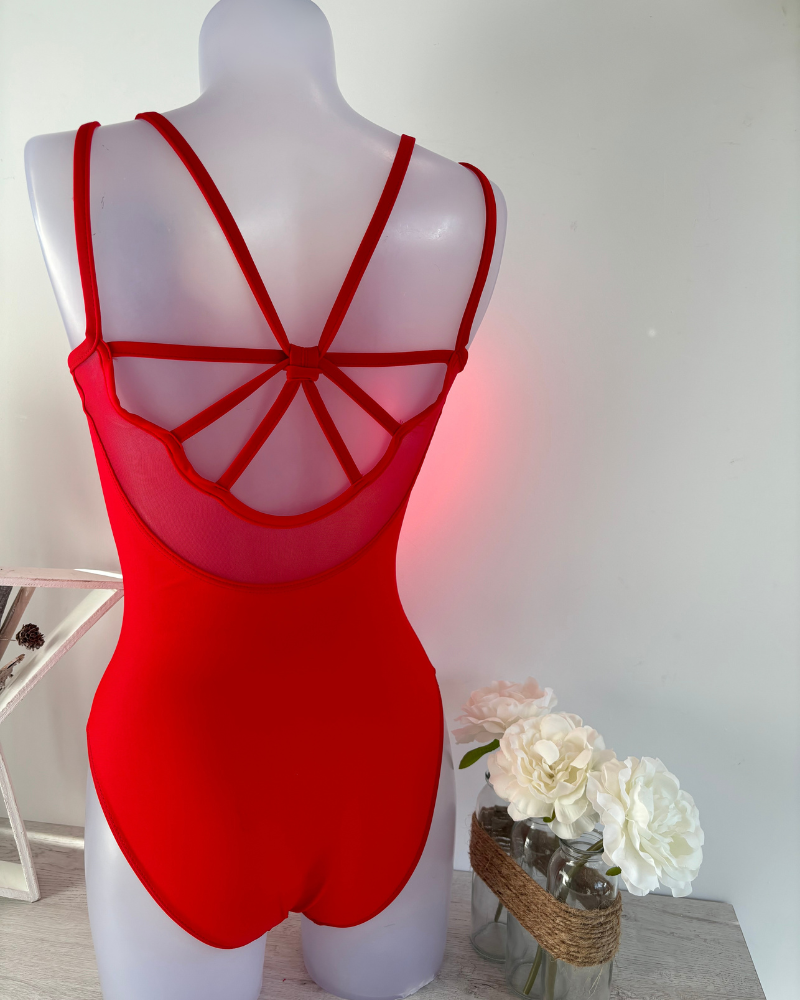 Justaucorps de danse J404 LOUISE Vicard – Dos croisé et détails en tulle