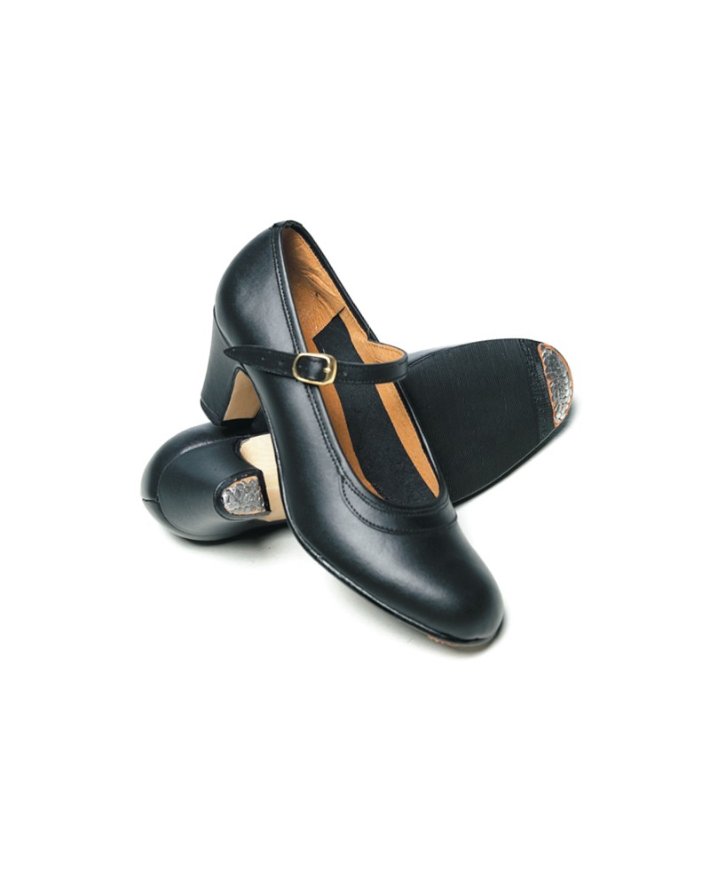Chaussures de flamenco cuir avec clous Intermezzo 7232A – danse espagnole